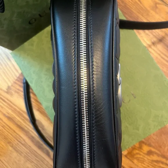 NEW!! Gucci Black Small Marmont Camera Bag - Picture 6 of 15